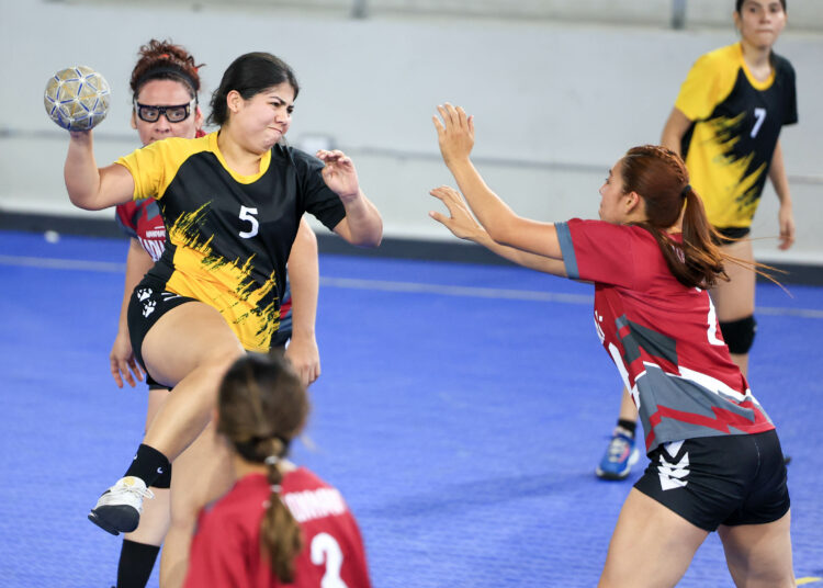Jaguares y América ganaron en la jornada dominical del balonmano