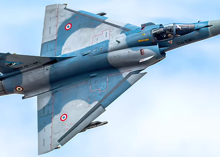 Francia entregó a Ucrania los primeros aviones de combate Mirage 2000-5