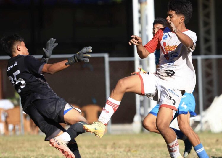 San Salvador golea a Morazán y sigue sumando en la Copa Chocovitos