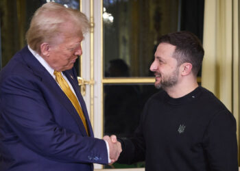 Trump recibe a Zelensky en Washington para sellar el acuerdo sobre minerales ucranianos y abordar la seguridad de Kiev