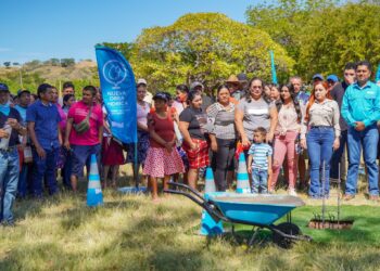 850 personas serán las beneficiadas tras finalizar el proyecto de agua potable que la DOM ha iniciado en Yucuaiquin, La Unión Sur