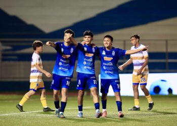San Salvador recupera el segundo lugar con una goleada contundente
