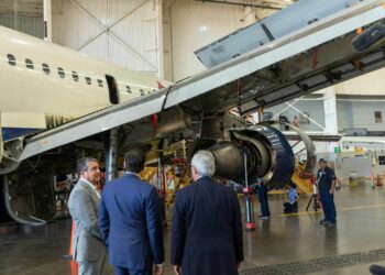 Marco Rubio visita empresa Aeroman y resalta el impacto positivo de la inversión privada en el país