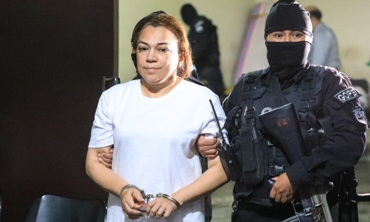 Exalcaldesa de Soyapango Nercy Montano, enfrenta nueva audiencia por el delito de desobediencia en modalidad continuada