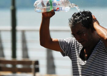 Escuelas suspenden regreso a clases por ola de calor en Brasil