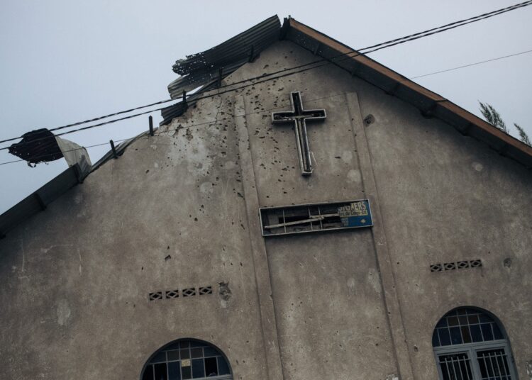 Decapitan a 70 cristianos a machetazos en una iglesia en República del Congo