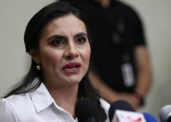 La Justicia electoral de Ecuador suspendió los derechos de participación política de la vicepresidenta Verónica Abad