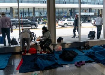 Gobierno de Trump demanda a Chicago en nueva ofensiva contra ciudades santuario