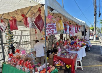 Mercado Dueñas listo para atender a quienes buscan un detalle especial para regalar este próximo 14 de febrero