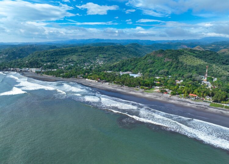 Integración de La Libertad Este y Costa al AMSS impulsa inversión y desarrollo urbano