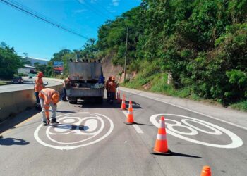 Gobierno invertirá $5 millones en señalización vial en 2025