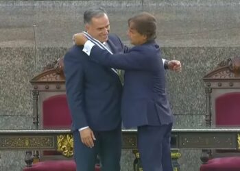 Yamandú Orsi es investido como presidente de Uruguay