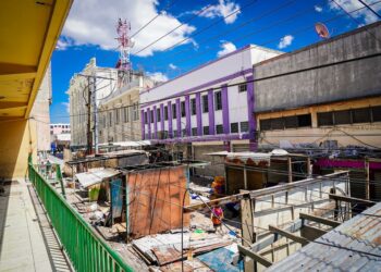 San Salvador continúa transformando su Centro Histórico con espacios renovados y libres de desorden