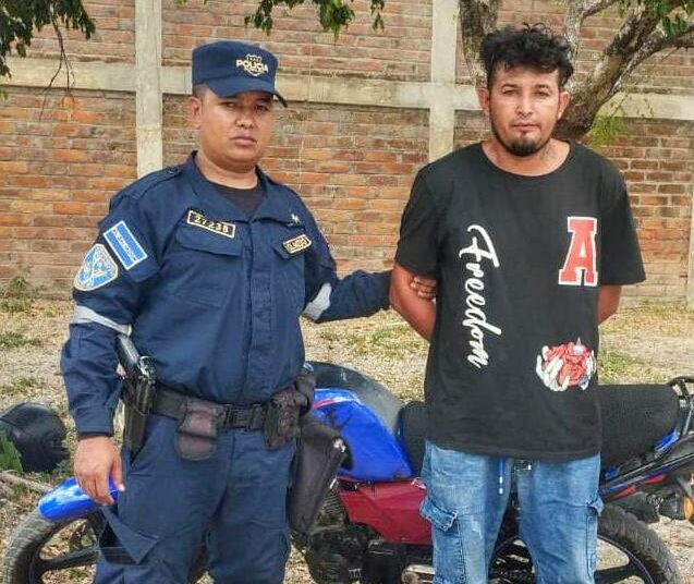 Motociclista que manejaba a alta velocidad atropelló a adulto mayor y ahora enfrentará la justicia