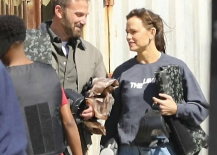 Jennifer Lopez se siente “traicionada” tras ver fotos de Ben Affleck y Jennifer Garner