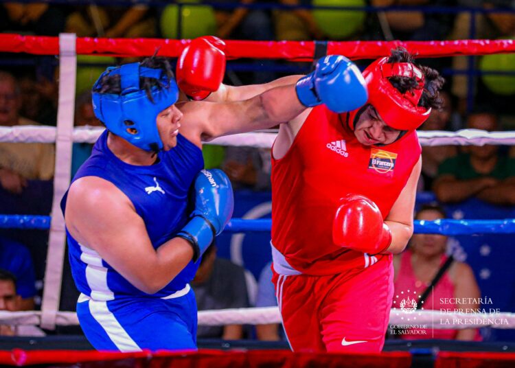 Copa Hernán «Chuvalo» Cubías llena de emoción el Centro Histórico
