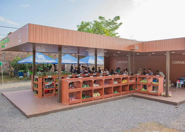El Agro Mercado de Corinto se traslada a nuevas instalaciones para mejorar la atención a los compradores