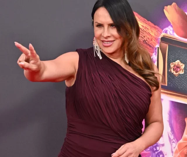 Karla Sofía Gascón agradece a Madonna su apoyo