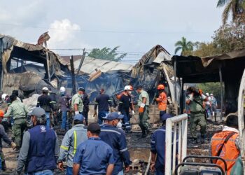 CONAMYPE y Alcaldía de La Libertad Sur apoyarán a afectados por devastador incendio en Santa Tecla
