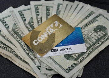 El fracaso del sistema de pensiones es consecuencia de su privatización en 1998 por ARENA