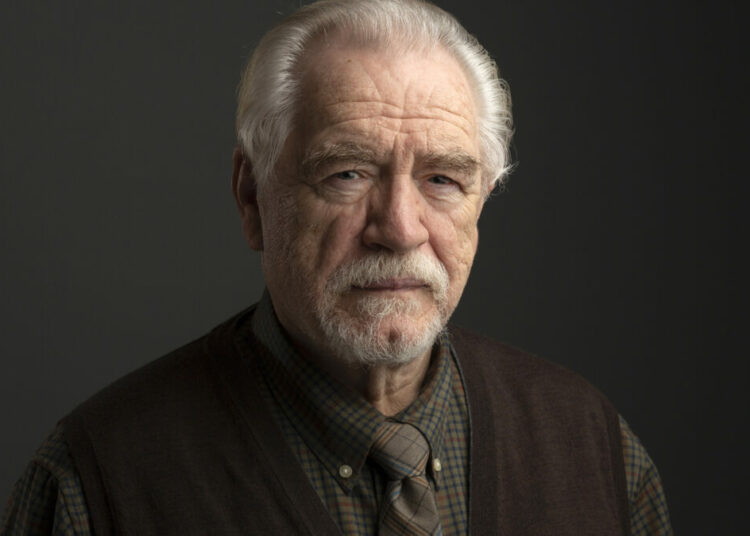 Brian Cox está ‘agradecido’ por la temprana muerte de sus padres porque le enseñó a ser ‘autosuficiente’