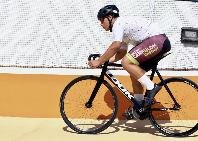 Ciclistas de pista tuvieron jornada de chequeos en El Polvorín