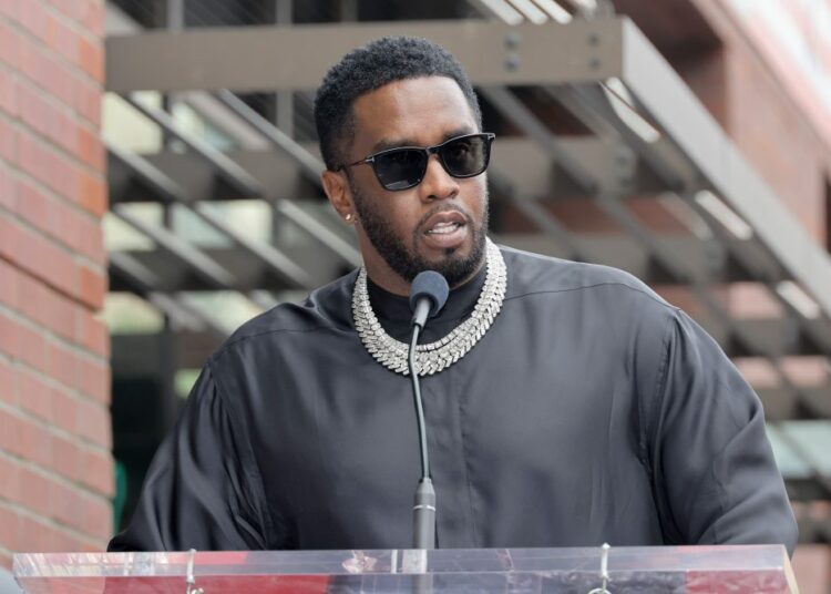 Sean ‘Diddy’ Combs es demandado por su ex socio