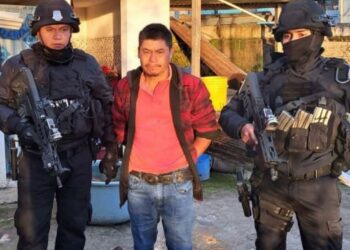 EEUU recibe en extradición a líder de “Los Orozco” por muerte de migrantes