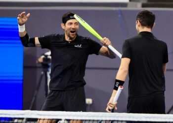 Yamil Bukele felicita a Marcelo Arévalo por su triunfo en el Miami Open