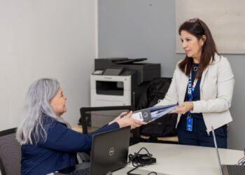 CCR realiza auditoría de control al Ministerio de Vivienda