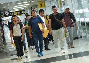 Más salvadoreños viajan a Canadá en búsqueda de mejores oportunidades laborales