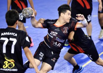 Muñequeros y Atlético Cuscatlán también celebraron en la jornada 3 del balonmano