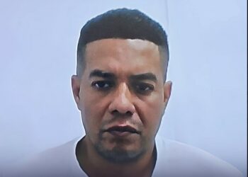 Hombre que fue hallado culpable de homicidio, y hurto y robo agravado, recibió condena de 93 años de cárcel