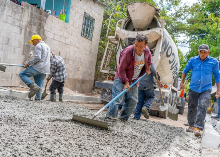 Intervención en caserío Chanmico mejora la movilidad vial en San Salvador