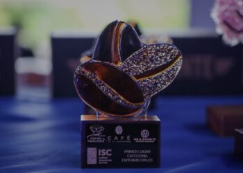 EL CERTAMEN DE TAZA DE EXCELENCIAEL SALVADOR 2025