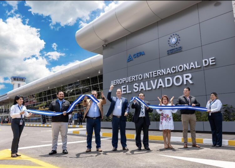 Gobierno inaugura ampliación del área de check in en Aeropuerto Internacional «San Óscar Arnulfo Romero»