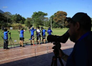 Tiro con arco recurvo definió al tercer seleccionado nacional femenino y masculino