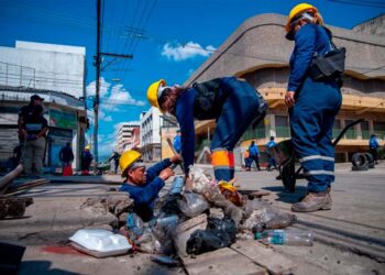 Intervienen tragantes liberados en calles recuperadas en San Salvador