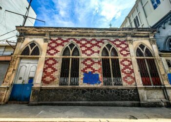 Edificios que resurgen tras los desalojos en el Centro Histórico de San Salvador