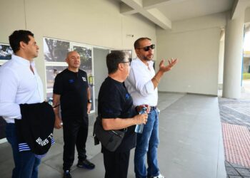 Hernán “Bolillo” Gómez destaca la modernización del Complejo Deportivo El Polvorín