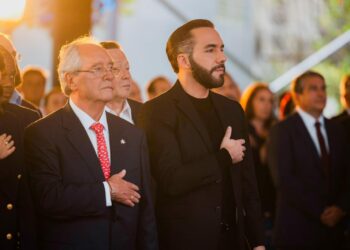 «La visión de Nayib Bukele ha sido clave para la educación de los jóvenes salvadoreños»: Roberto Kriete