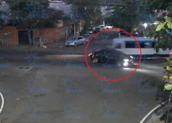 Choque en Santa Tecla es captado por cámaras de videovigilancia municipales