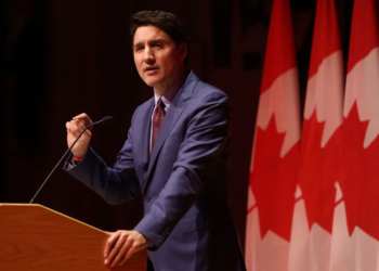 Canadá responderá con aranceles del 25% a productos de Estados Unidos tras las tarifas impuestas por Trump