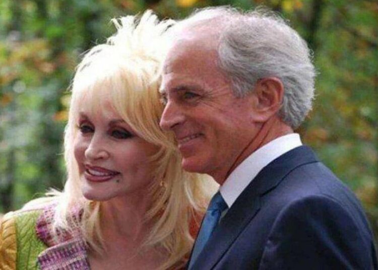 Dolly Parton anuncia la muerte de su marido Carl Thomas Dean