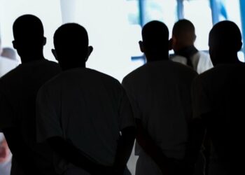 46 pandilleros que emboscaron a un policía y 5 soldados seguirán en prisión