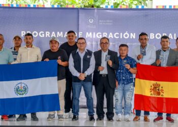 Migración laboral abre nuevas oportunidades para salvadoreños en el sector hotelero