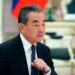 Las relaciones de China con Rusia están fortalecidas, confirma Canciller Wang Yi