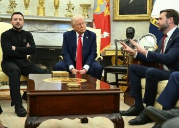 Líderes europeos cierran filas con Zelenski tras su choque con Trump, mientras Rusia se regodea