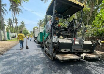 Paimenan calle en cantón San Diego, La Libertad