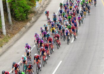 Grand Prix El Salvador 2025 reúne a ciclistas internacionales en una competencia de alto nivel